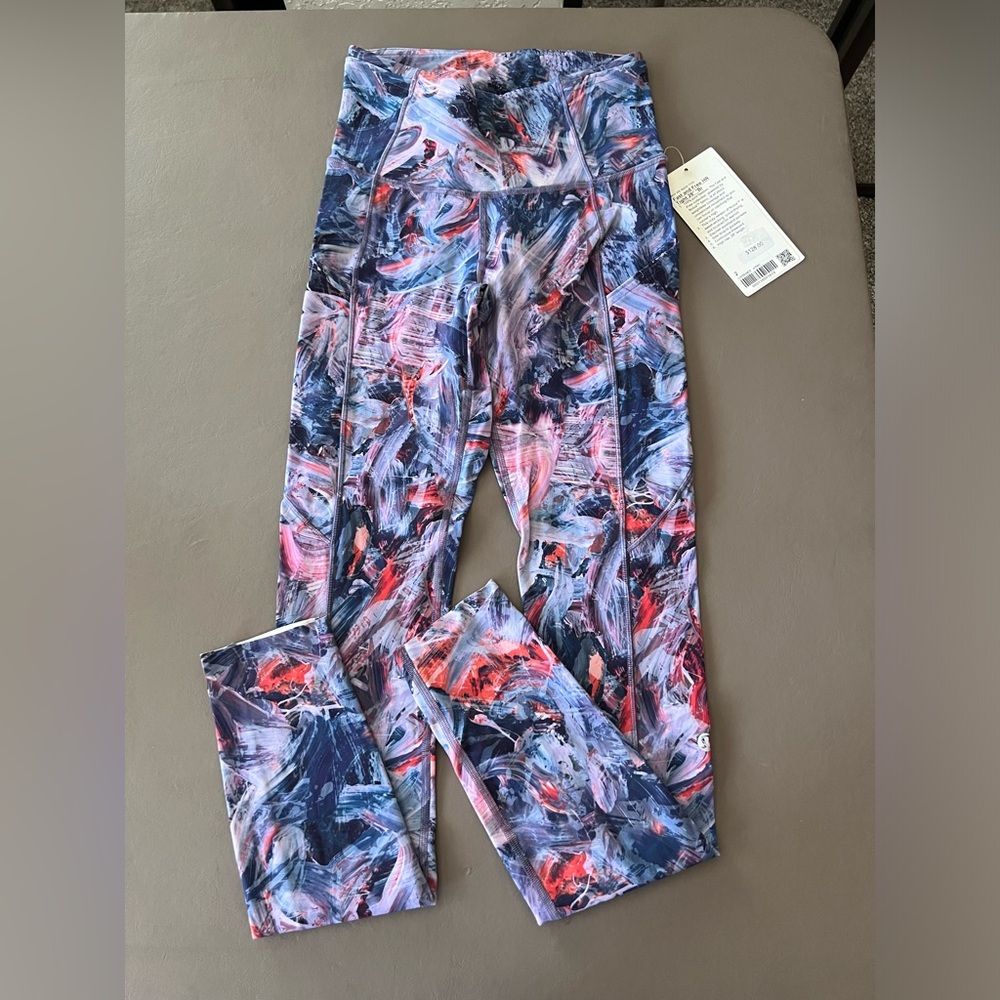 NWT lululemon Fast and Free HR Tight 28’ Size 2